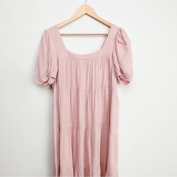 New-lulu's Happy Tiers Blush Striped Puff Sleeves Lightweight Midi Dress Size MD - Picture 4 of 11
